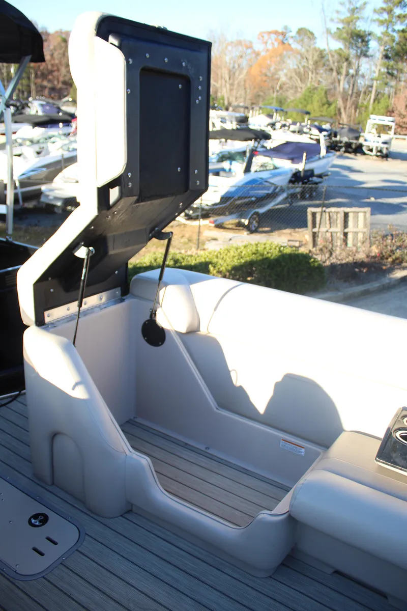 Slide: The Image of Princecraft Quorum 25 RL 2020 - 24