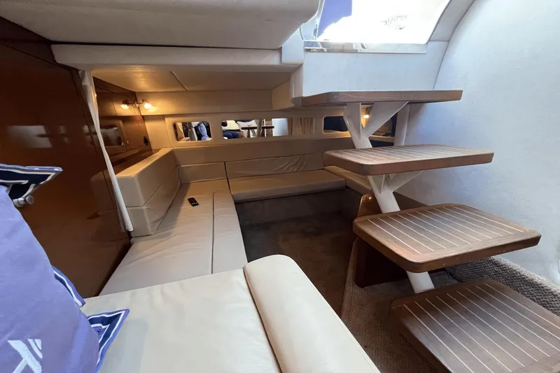 Slide: The Image of Sea Ray 330 Sundancer 2008 - 10