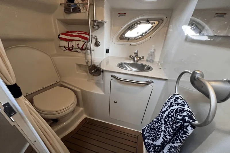 Slide: The Image of Sea Ray 330 Sundancer 2008 - 12