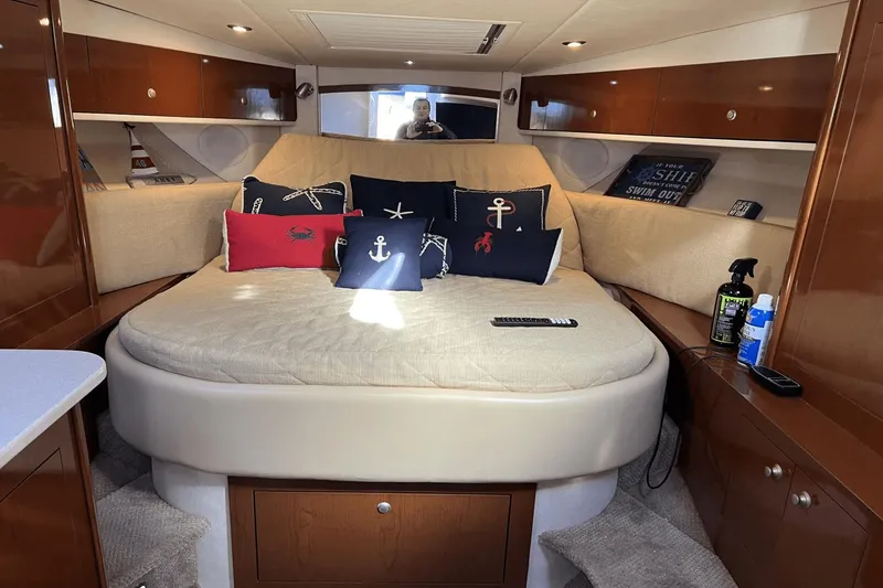 Slide: The Image of Sea Ray 330 Sundancer 2008 - 16