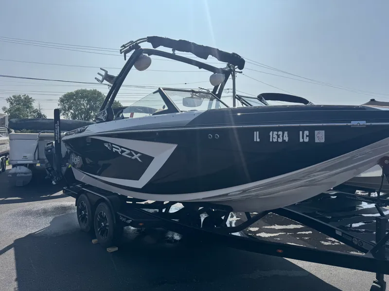 The Image of Tige 20 RZX 2022 - 0
