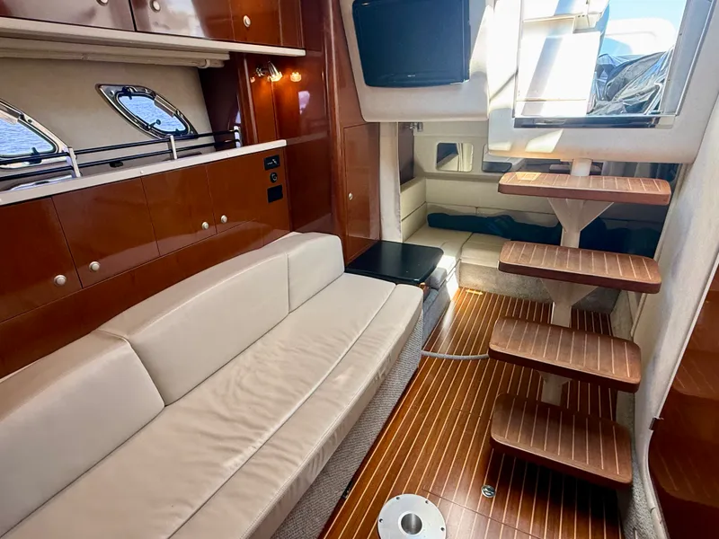 Slide: The Image of Sea Ray 310 SUNDANCER 2009 - 14