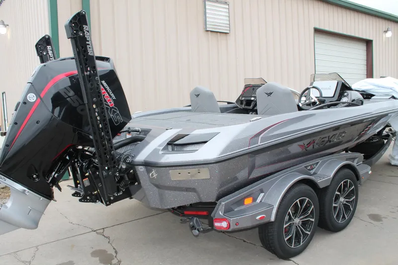 Slide: The Image of Vexus VX20 2024 - 19