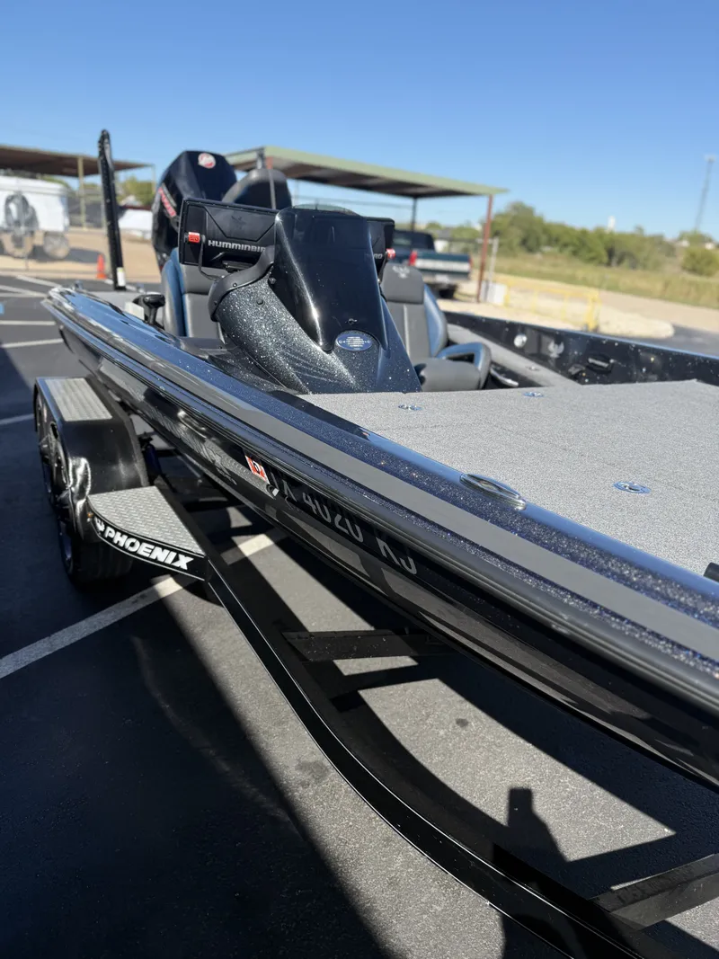 Slide: The Image of Phoenix Boats 921 ELITE 2021 - 32