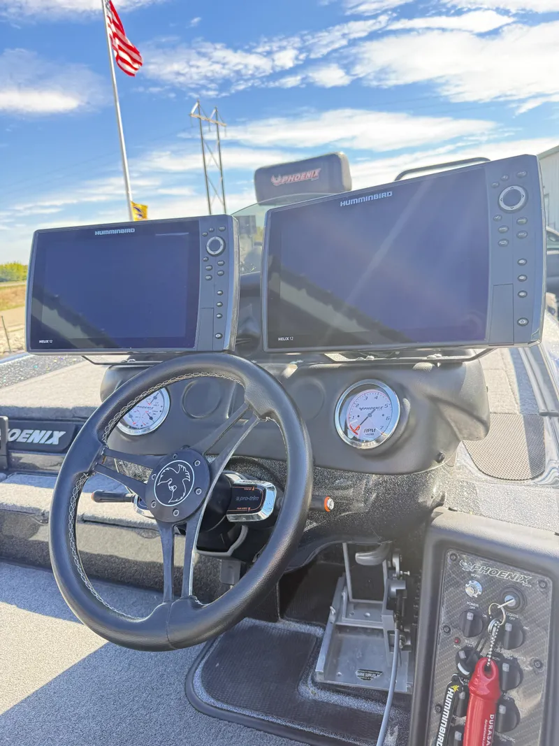 Slide: The Image of Phoenix Boats 921 ELITE 2021 - 4
