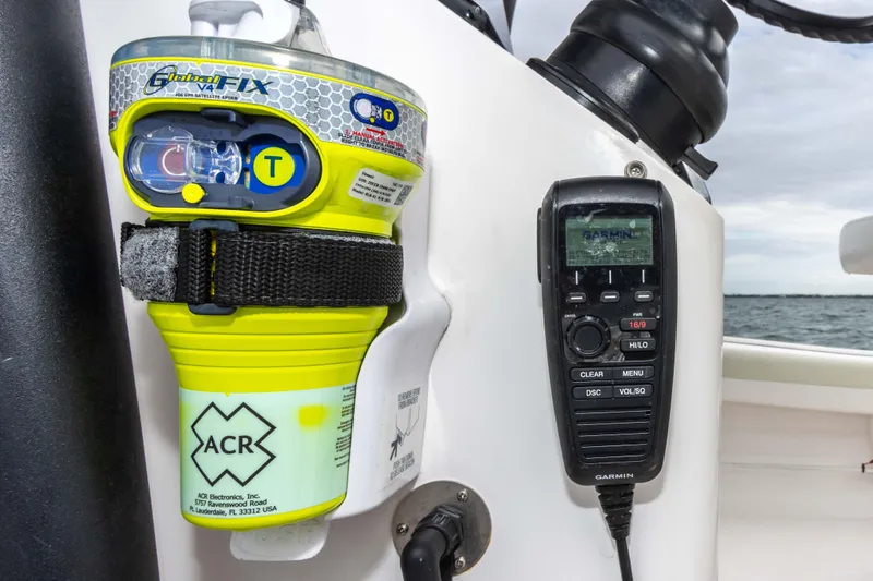 Slide: The Image of Caymas 28 HB Center Console 2022 - 50