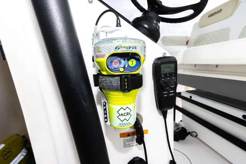 Slide: The Image of Caymas 28 HB Center Console 2022 - 51