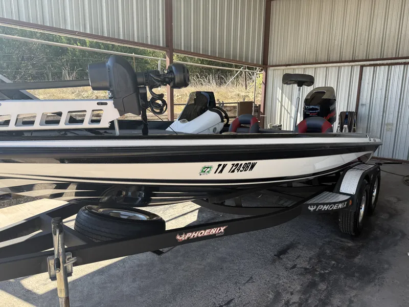 Slide: The Image of Phoenix Boats 618 PRO 2013 - 27