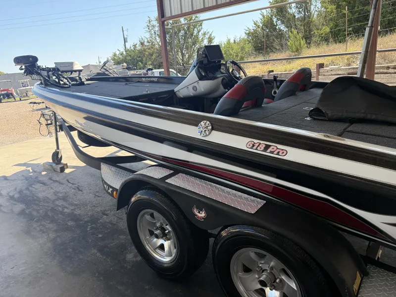 Slide: The Image of Phoenix Boats 618 PRO 2013 - 22