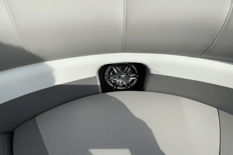 Slide: The Image of Premier 210 Sunsation 2024 - 3