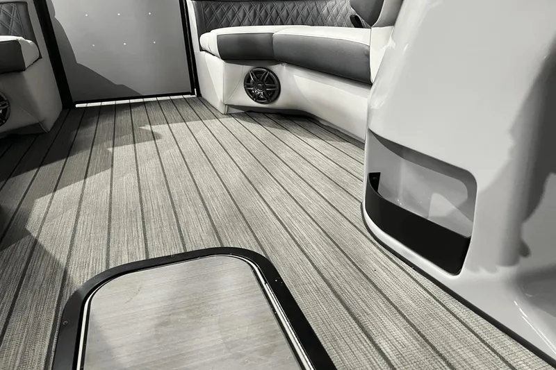 Slide: The Image of Harris Sunliner 230 Sport 2024 - 12