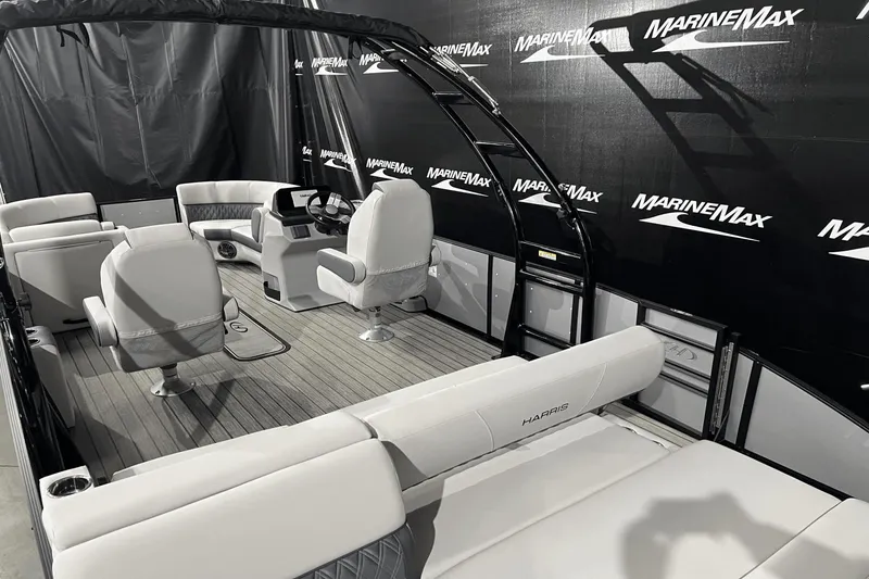 Slide: The Image of Harris Sunliner 230 Sport 2024 - 5