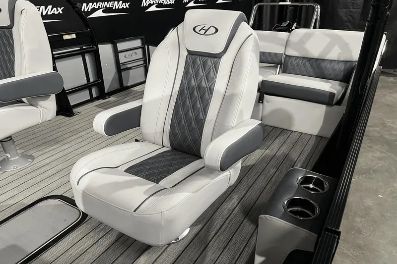 Slide: The Image of Harris Sunliner 230 Sport 2024 - 7