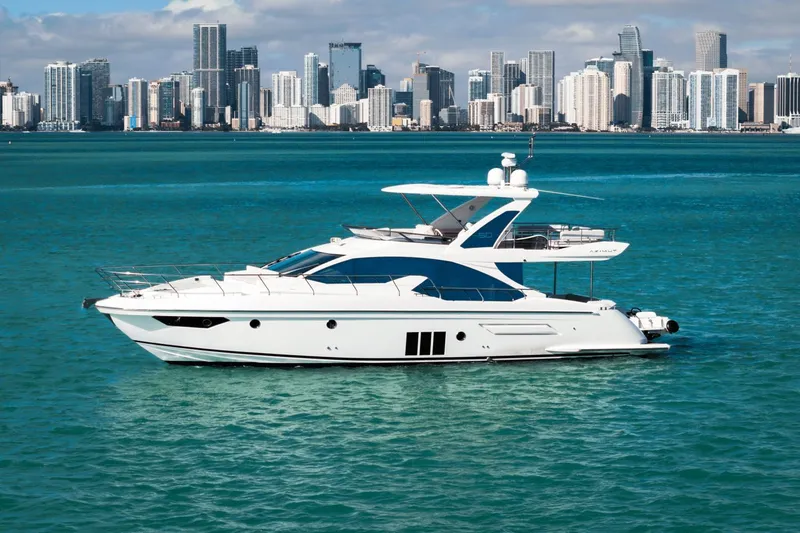 Slide: The Image of Azimut 50 Flybridge 2017 - 1