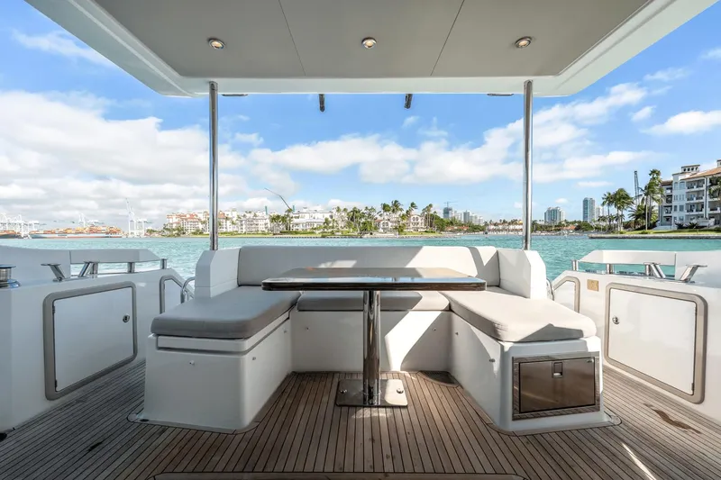 Slide: The Image of Azimut 50 Flybridge 2017 - 16