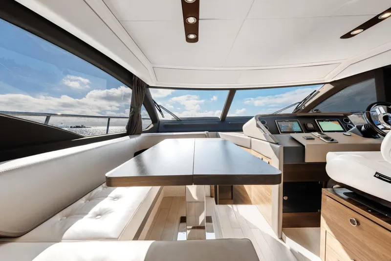Slide: The Image of Azimut 50 Flybridge 2017 - 24