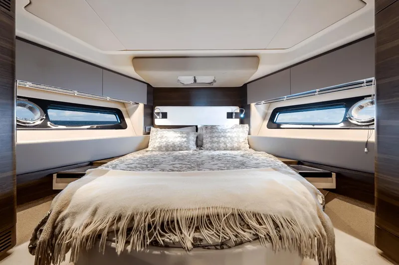 Slide: The Image of Azimut 50 Flybridge 2017 - 27