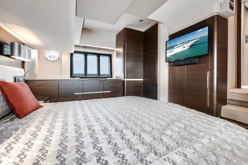 Slide: The Image of Azimut 50 Flybridge 2017 - 34