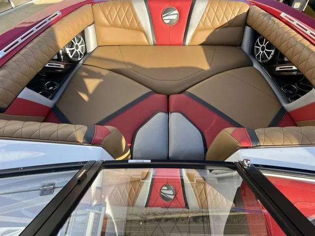 Slide: The Image of Tigé RZX3 2017 - 8