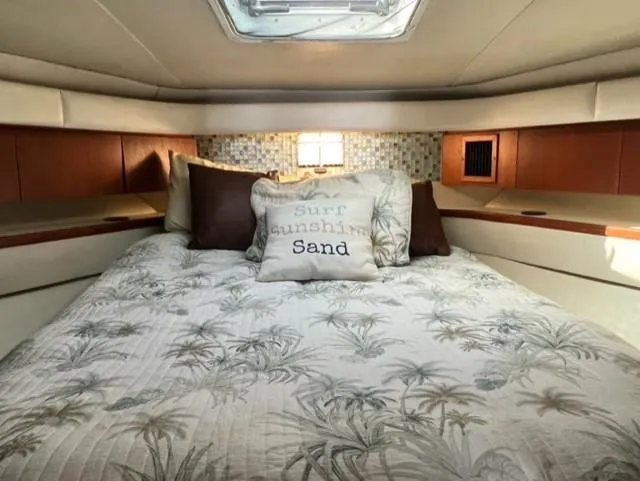 Slide: The Image of Tiara 4300 Open 1991 - 56