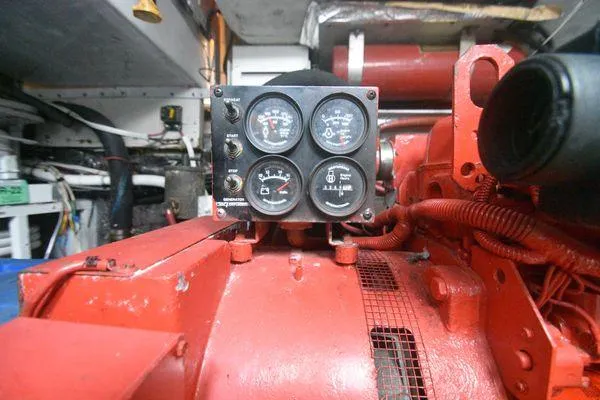 Slide: The Image of Tiara 4300 Open 1991 - 73