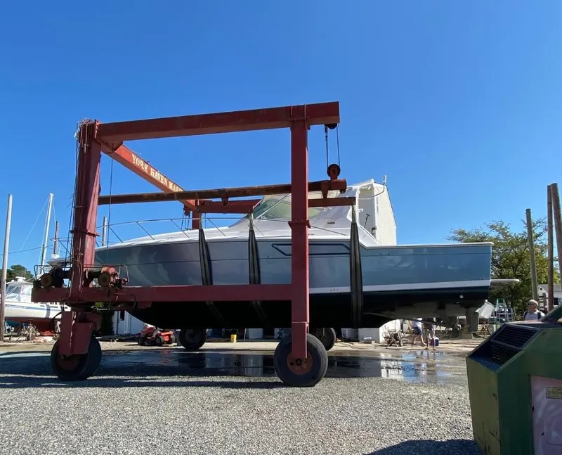 Slide: The Image of Tiara 4300 Open 1991 - 76