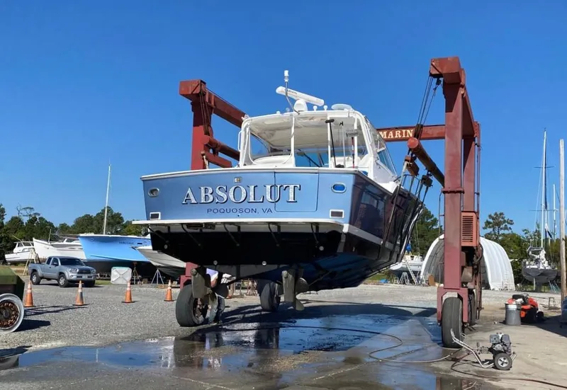 Slide: The Image of Tiara 4300 Open 1991 - 84