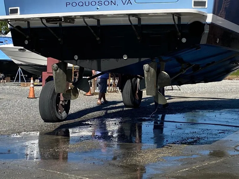 Slide: The Image of Tiara 4300 Open 1991 - 85