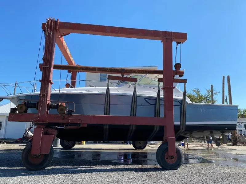 Slide: The Image of Tiara 4300 Open 1991 - 86