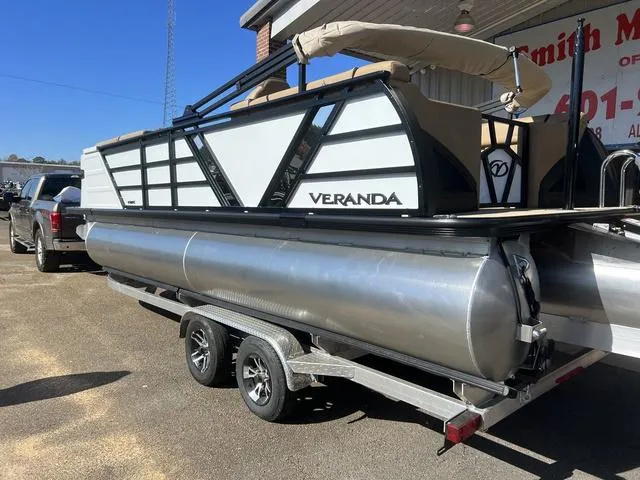 Slide: The Image of Veranda VX22RC LUXURY TRI-TOON 2024 - 11