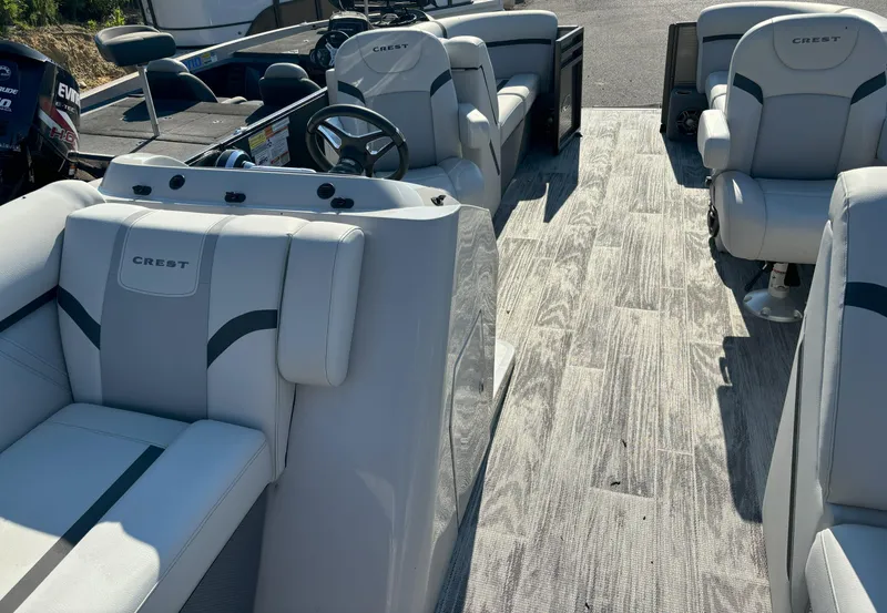 Slide: The Image of Crest Classic LX 220SLC CPT 2024 - 14