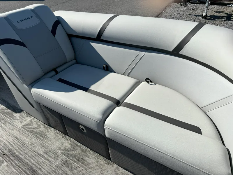 Slide: The Image of Crest Classic LX 220SLC CPT 2024 - 15