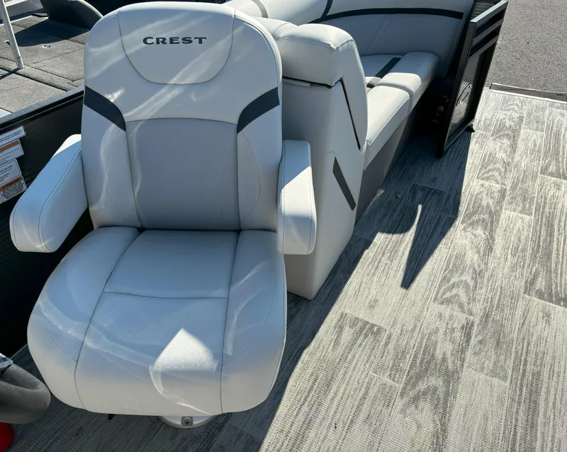 Slide: The Image of Crest Classic LX 220SLC CPT 2024 - 18