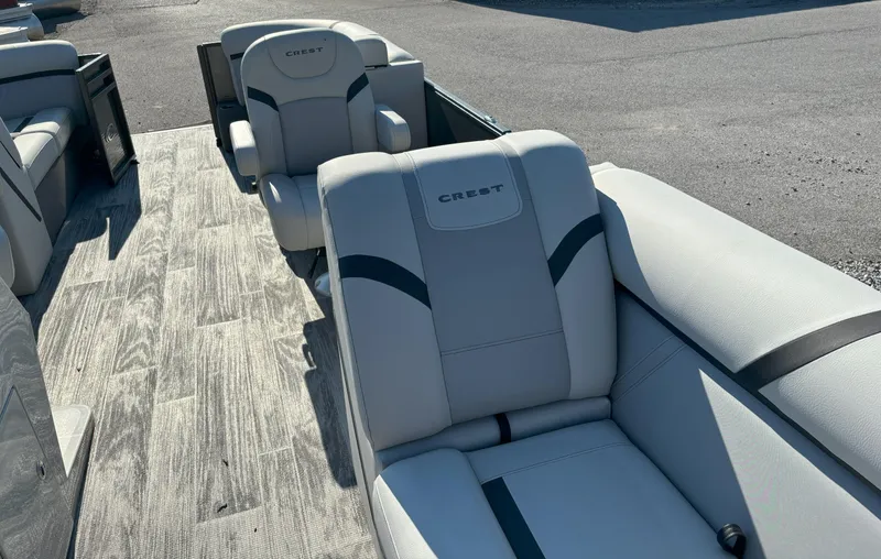 Slide: The Image of Crest Classic LX 220SLC CPT 2024 - 5