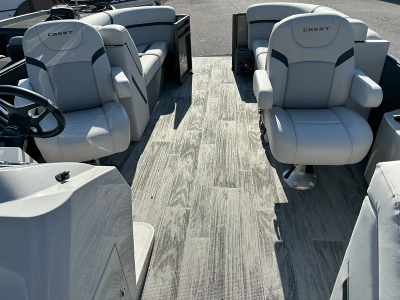 Slide: The Image of Crest Classic LX 220SLC CPT 2024 - 6