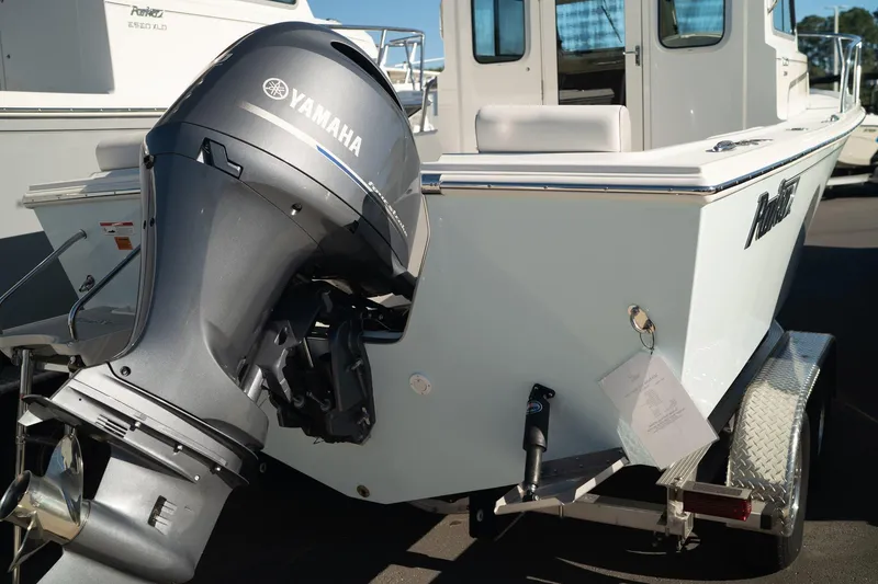 Slide: The Image of Parker Marine 2120 Sport Cabin 2025 - 2