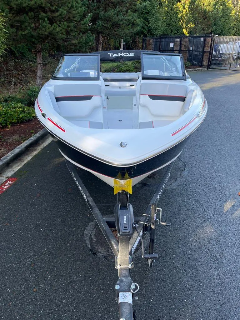 Slide: The Image of Manufacturer Provided Image: Tahoe 210 Si - 64