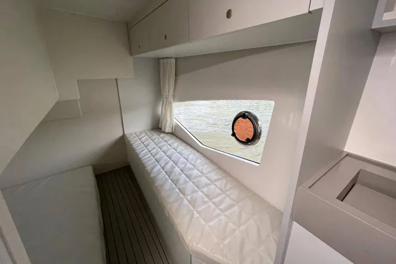 Slide: The Image of Manufacturer Provided Image: Manufacturer Provided Image - 22