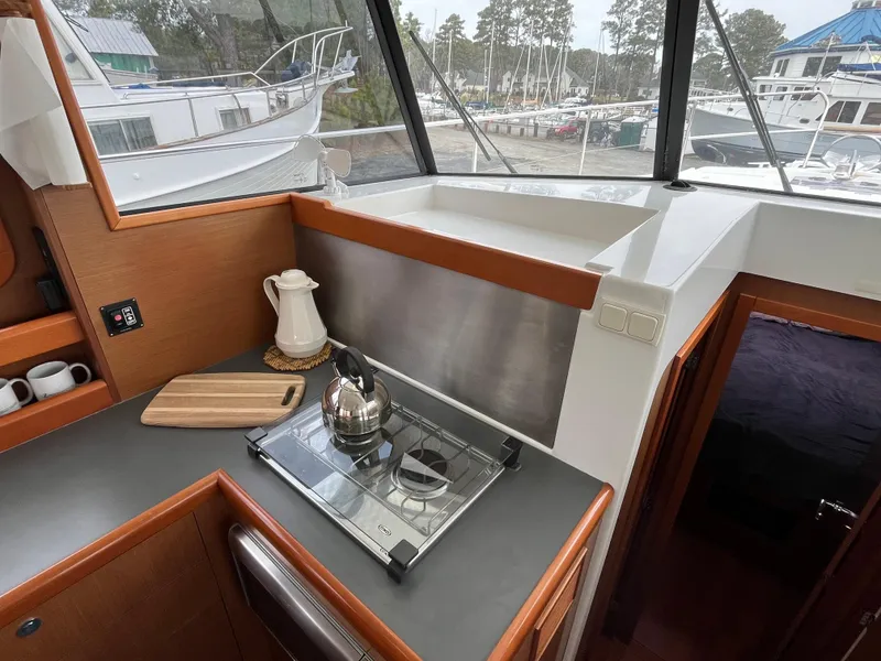 Slide: The Image of Beneteau Swift Trawler 34 2013 - 54