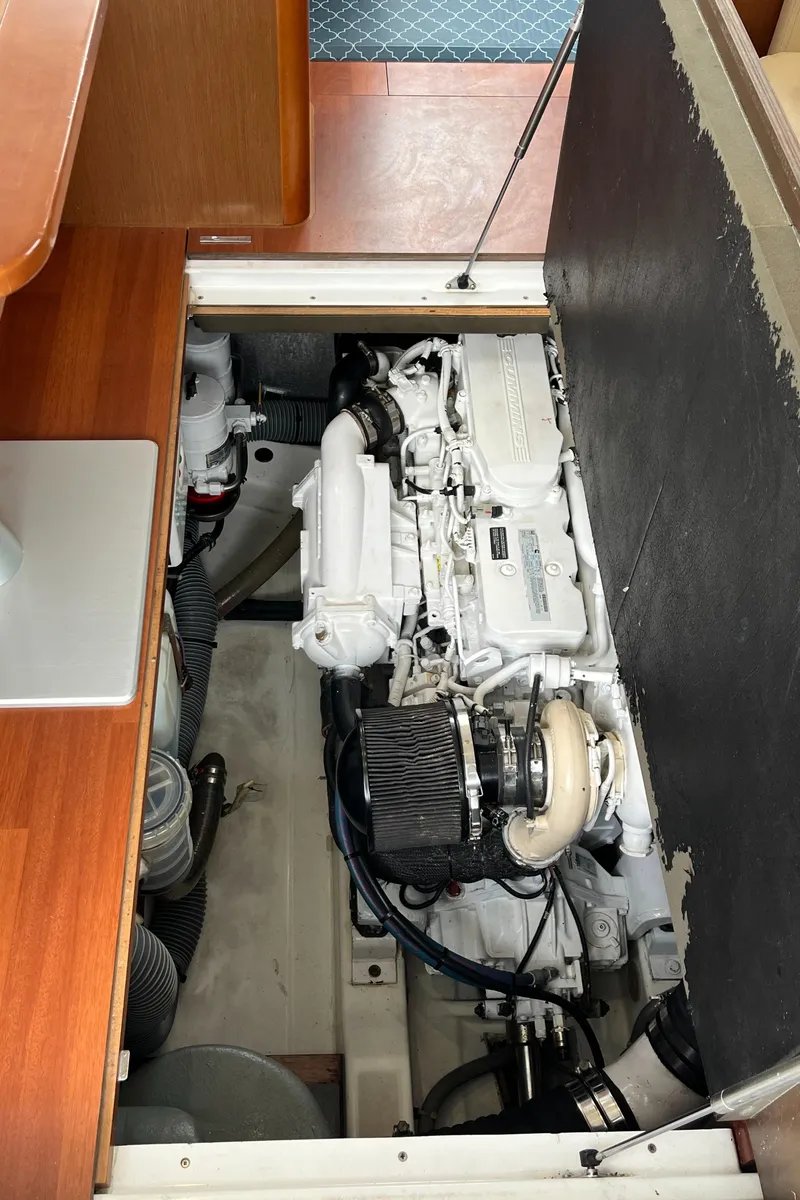 Slide: The Image of Beneteau Swift Trawler 34 2013 - 74