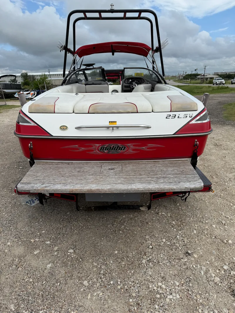 Slide: The Image of MALIBU WAKESETTER 23 LSV 2004 - 3