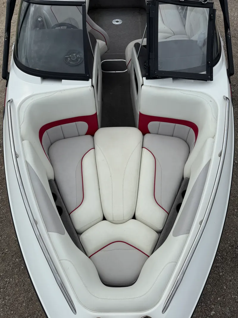 Slide: The Image of MALIBU WAKESETTER 23 LSV 2004 - 4