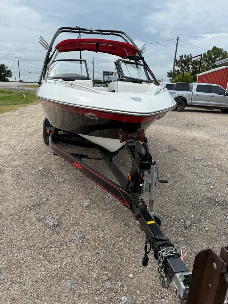 Slide: The Image of MALIBU WAKESETTER 23 LSV 2004 - 2