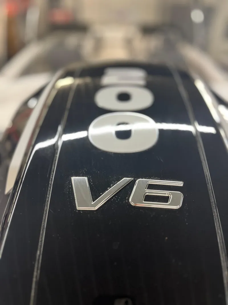 Slide: The Image of Close-up of 2024 Tahoe T21 V6 engine. - 4