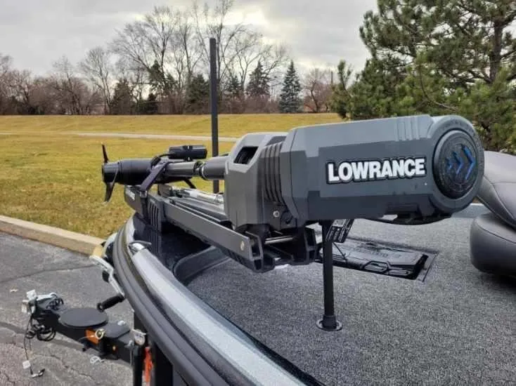 Slide: The Image of 2024 Nitro Z21 XL Pro boat with Lowrance trolling motor. - 6