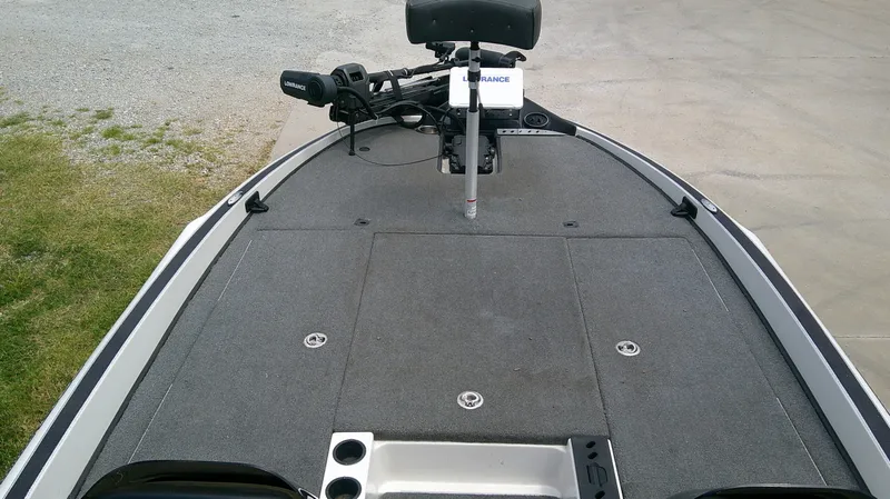 Slide: The Image of Triton 20 TRX Patriot 2017 - 9