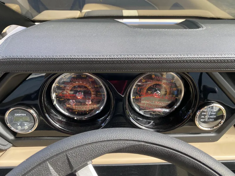 Slide: The Image of Viaggio LAGO 22S 2024 - 13