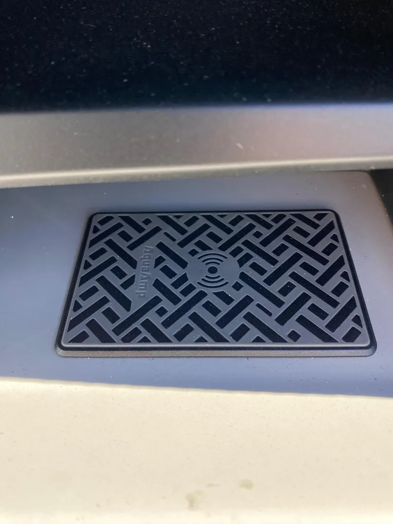 Slide: The Image of 2024 Viaggio Lago 20C wireless charging pad with geometric design. - 11