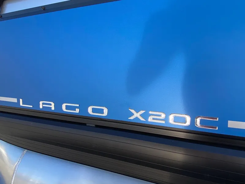 Slide: The Image of 2024 Viaggio Lago 20C boat model nameplate on blue background. - 37