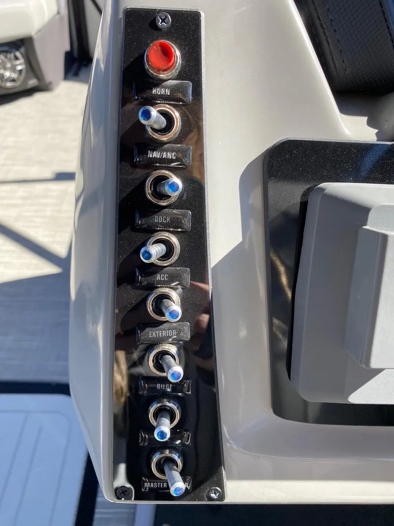 Slide: The Image of Viaggio Lago 22U 2024 - 11